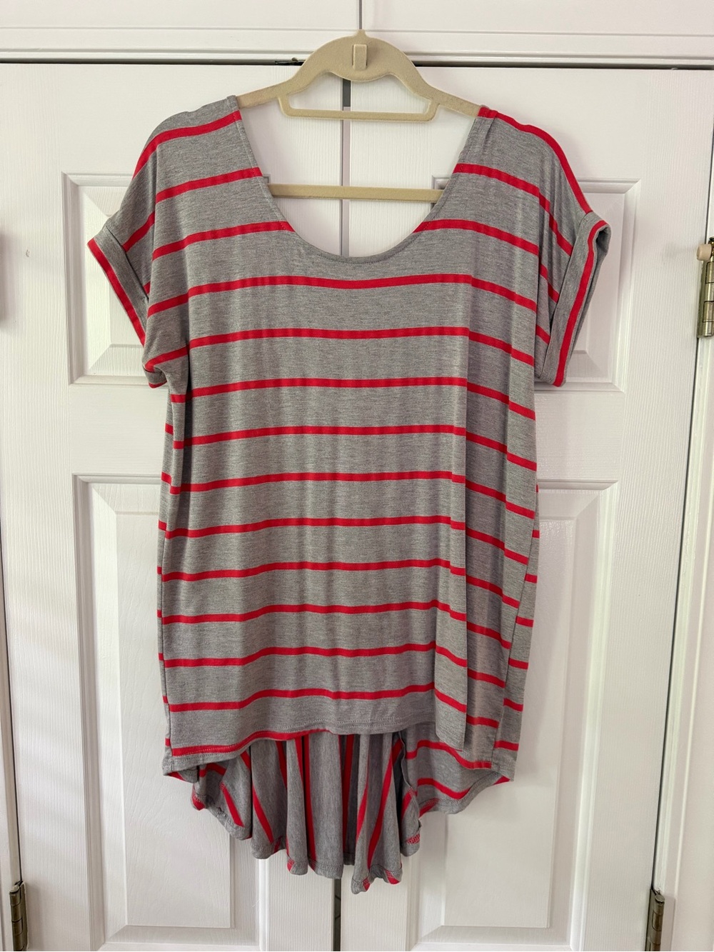 Pure Good by Anthropologie Gray & Red Striped Scoop Neck Short Sleeve Top